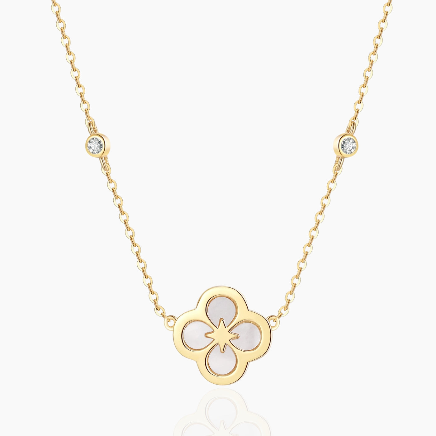 Clover Pendant Necklace by Ventura